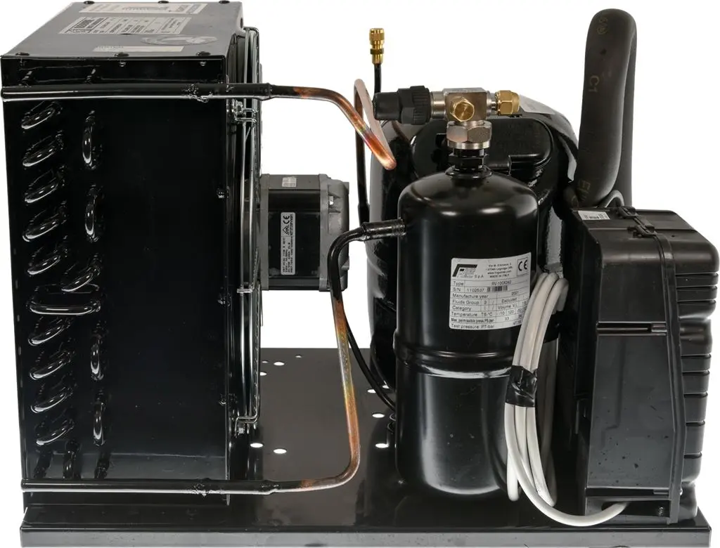 CONDENSING UNIT UC404CAJ9480